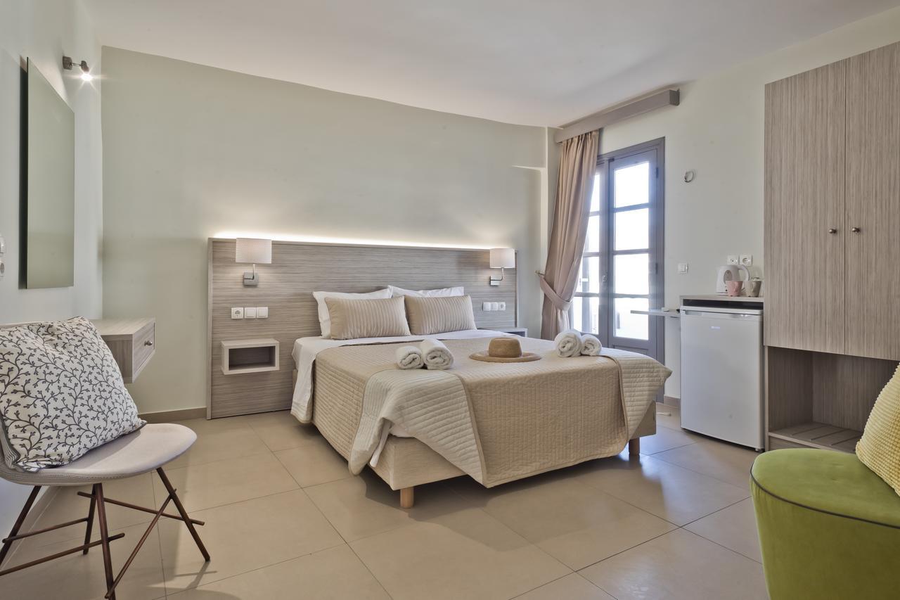 Nereus Luxurious Suites Karpathos Exterior foto
